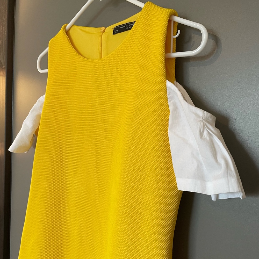 ZARA Mini Dress Poplin Cold Shoulder Textured Women’s Medium Yellow Sun-Dress - Picture 5 of 9